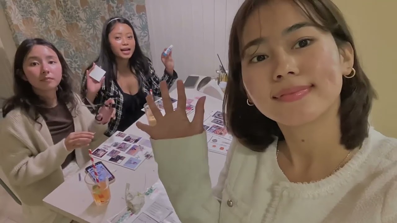 A mini vlog | Vision Board, outing, cafe |