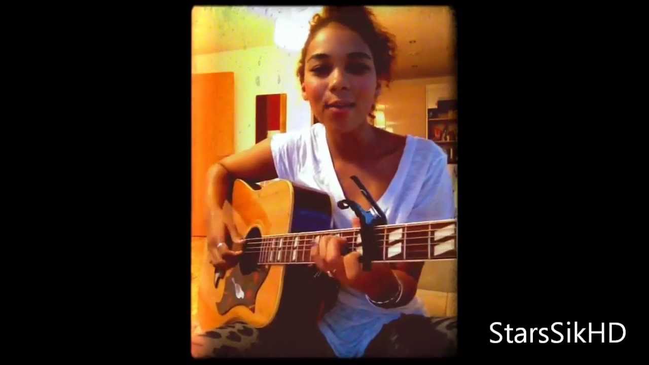 Alexandra Shipp - Boyfriend