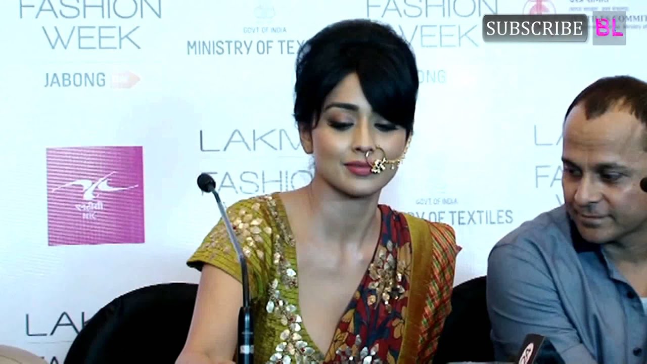 Shriya Saran on Ramp at LFW 2014