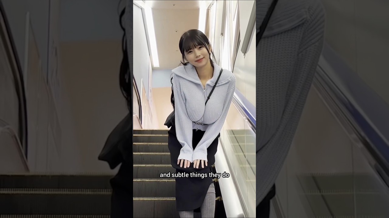 Japanese Girls Do This Things When She Likes You! 🇯🇵💖