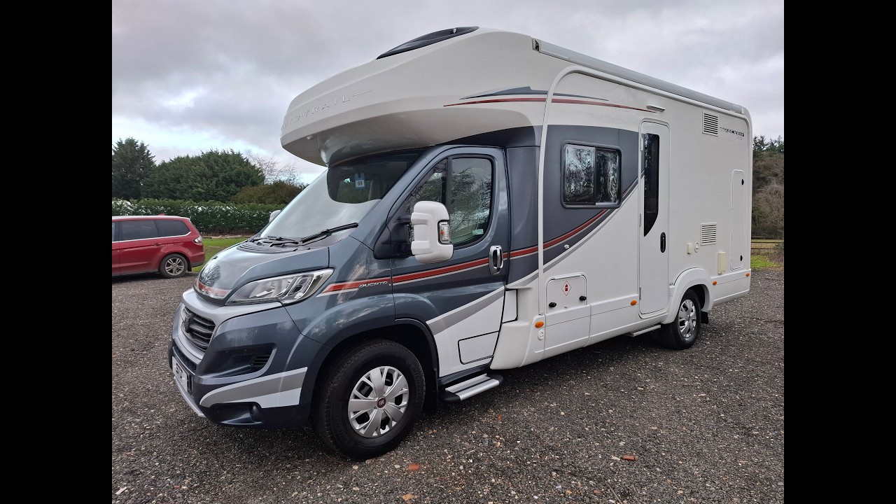 Auto Trail Tracker RS ~ 2017