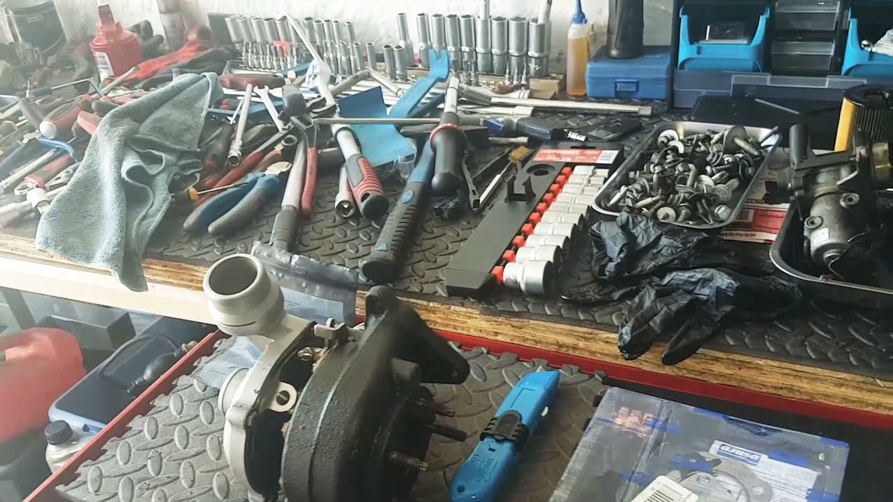 comment monter un turbo sur une Scénic 2 moteur 1.5 DCI première partie