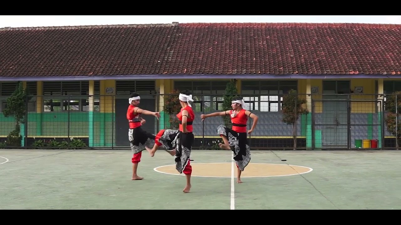 TARI KREASI_SMPN 1 CIWIDEY_FLS2N 2023_CAM STAY