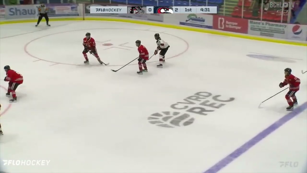 Cowichan Valley Capitals 4 Alberni Valley Bulldogs 1 