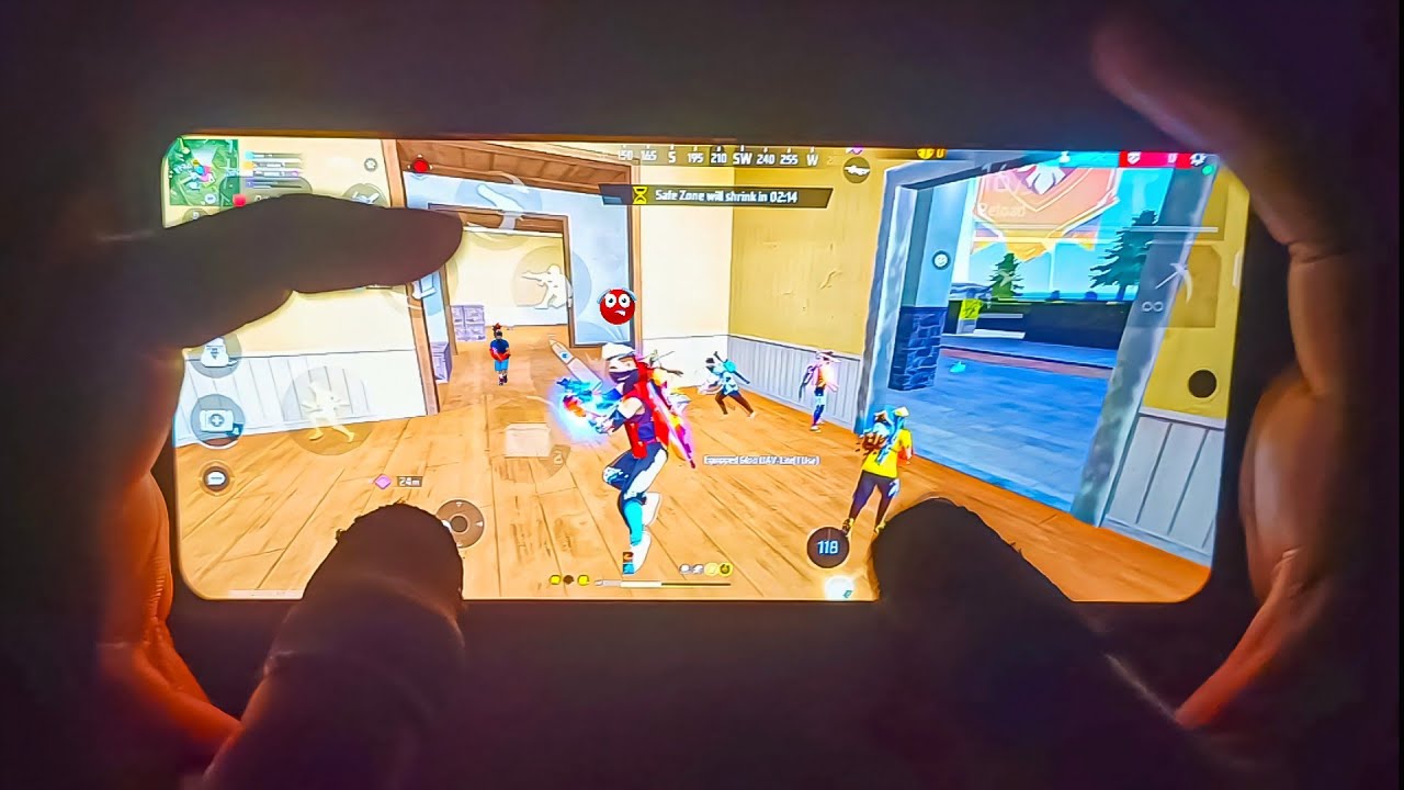 Solo vs squad ( Vivo t4x 5g ) High graphics test #freefirevideo #handcam #vivot4x5g #solovssquad 