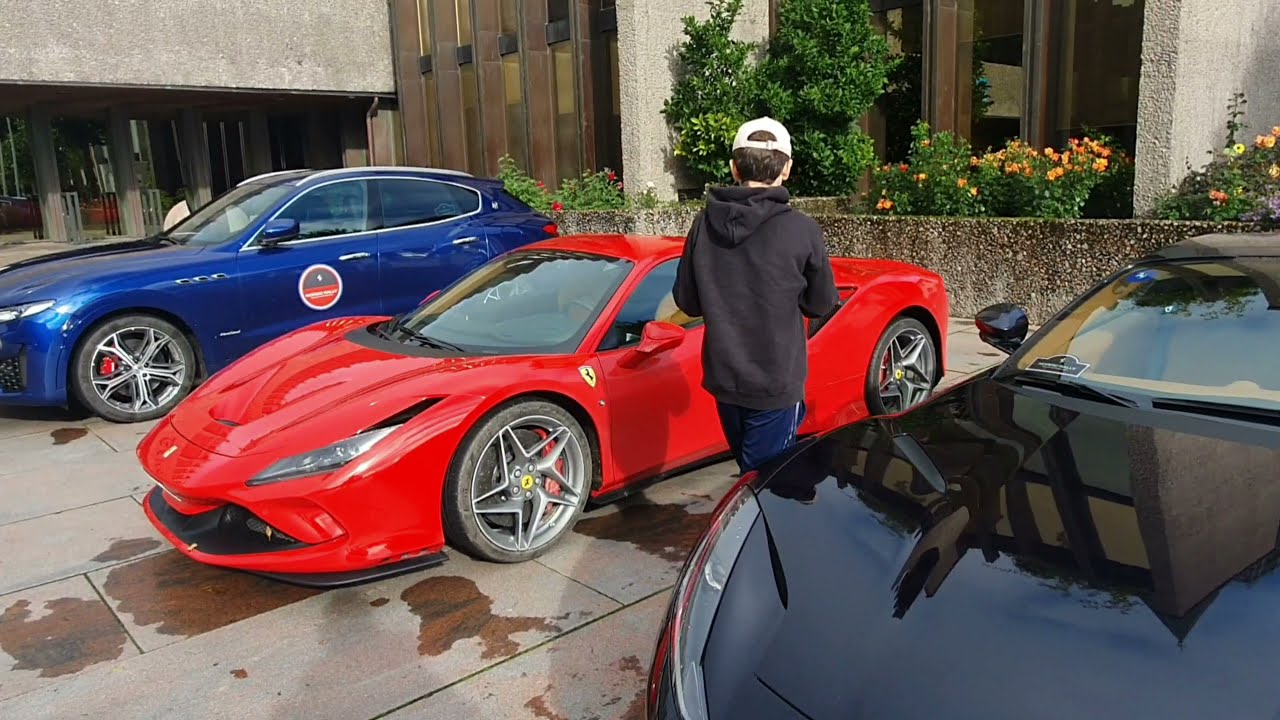 WALKING TOUR IN MOLDE, NORWAY