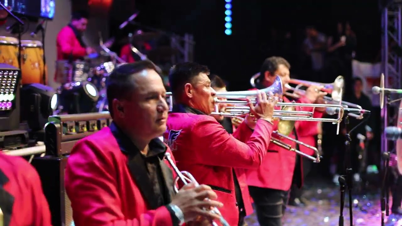 Hijos de Barron - Bonita y Mala (En vivo desde Las Pulgas)