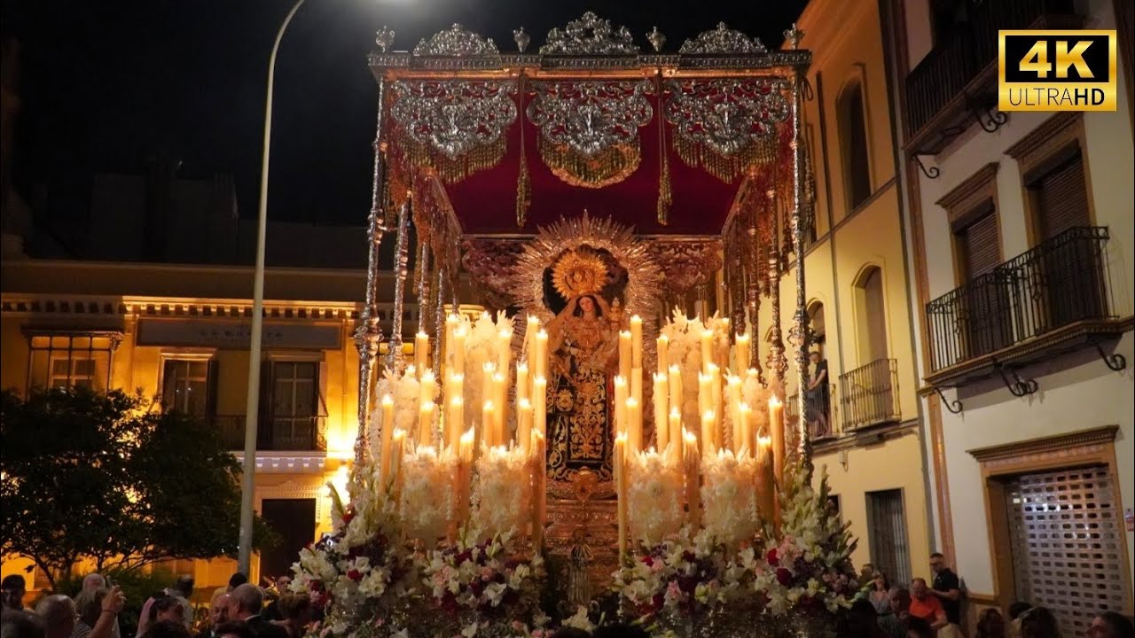 IMPRESIONANTE ENTRADA  DE LA VIRGEN DEL CARMEN DE SANTA CATALINA 2024 | Sevilla #VirgendelCarmen
