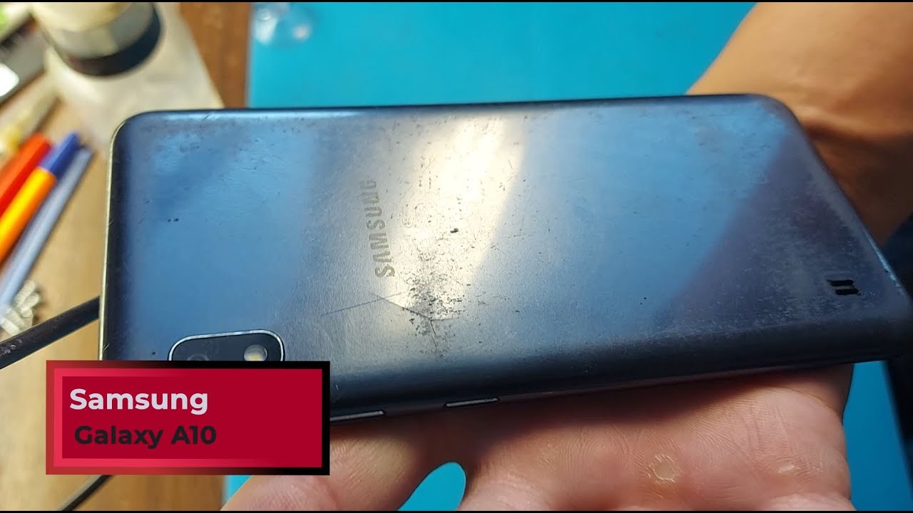 Samsung Galaxy A10 won't turn on or charge: troubleshooting.