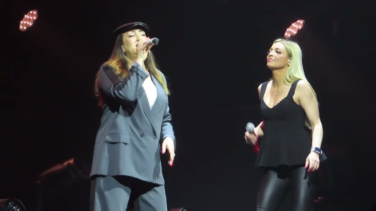 Superstar - Assia et Priscilla 
