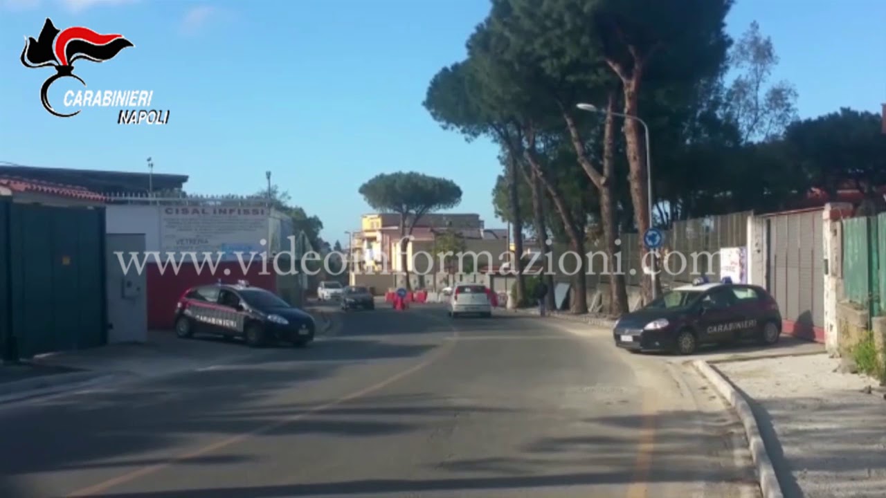 San Sebastiano al Vesuvio, carabinieri travestiti da operai arrestano estorsori