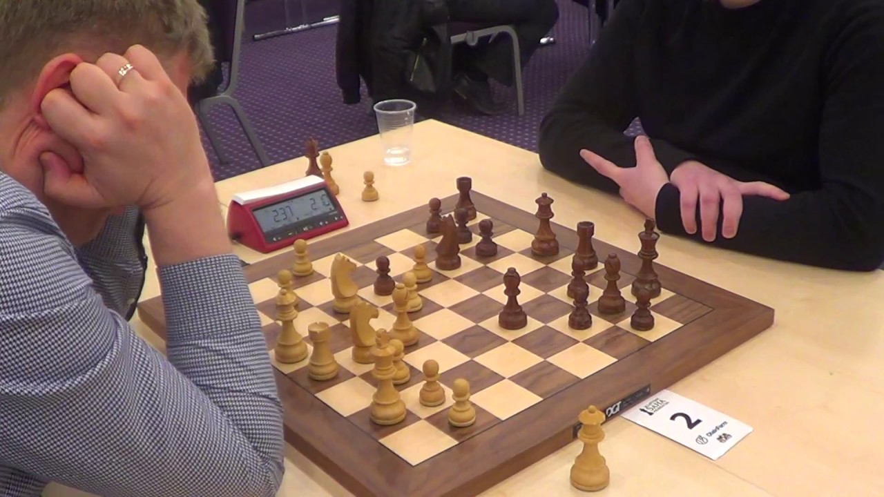 GM Alexei Shirov - IM Vladimir Sveshnikov, blitz chess, Alekhine defense