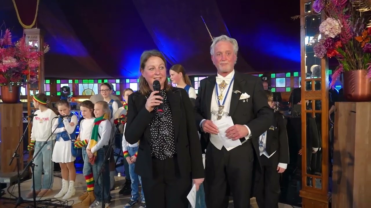 Loup nao de Pomp Finale   D'n Uul