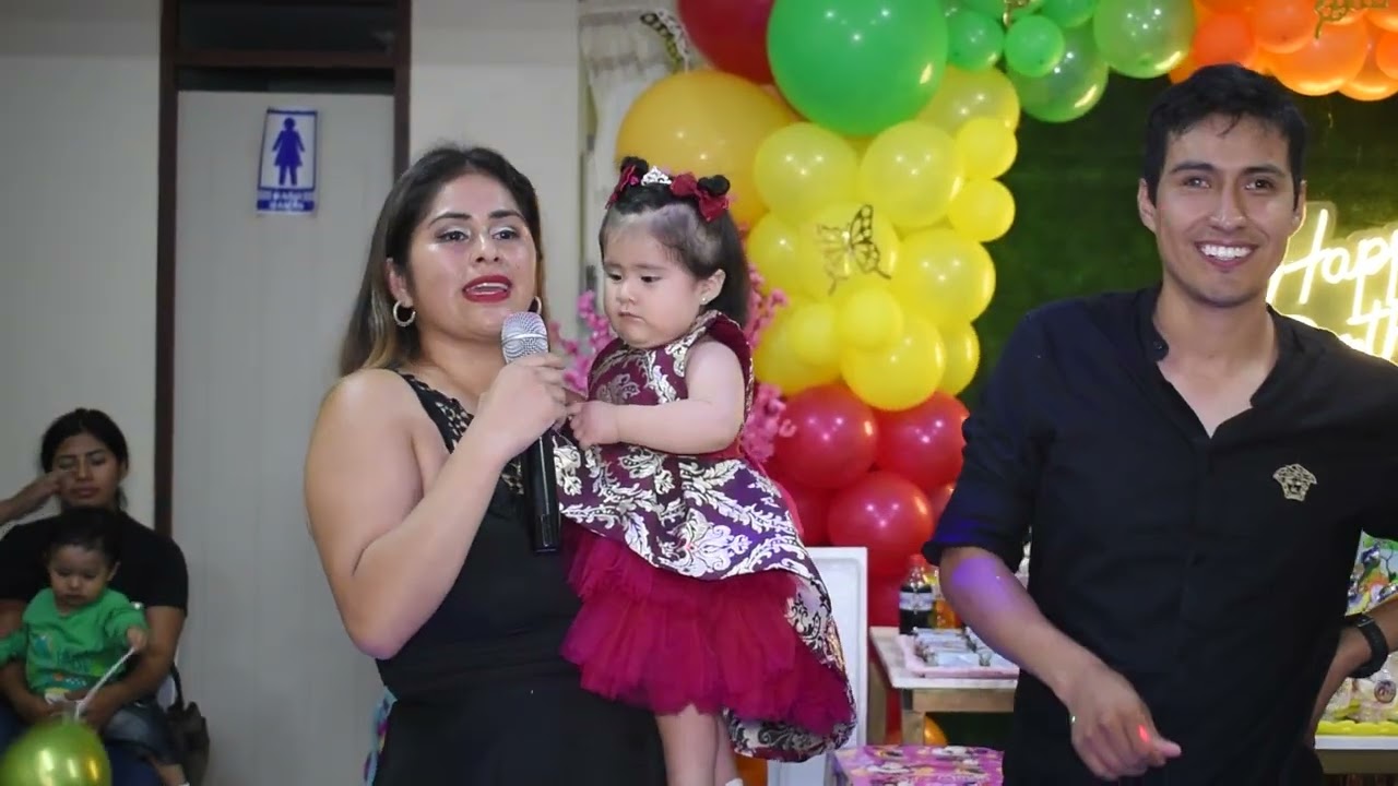 Kriss Ariana Mi Primer A&ntilde;ito