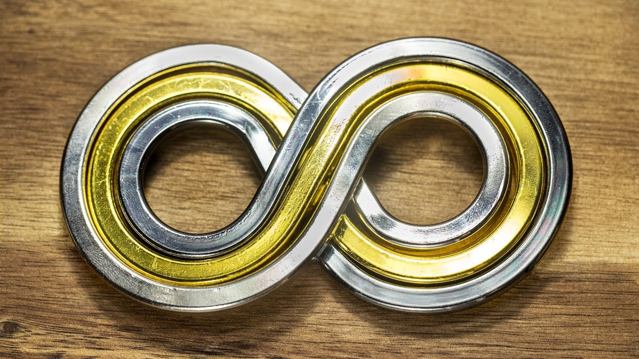 Infinity puzzle by Eureka. Infinite simplicity