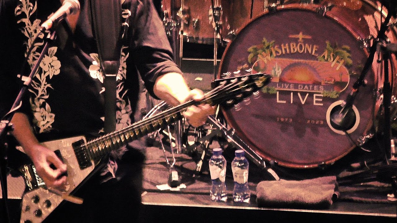 Wishbone Ash (UK) Phoenix  (2023) @ Metropool Hengelo (NL)