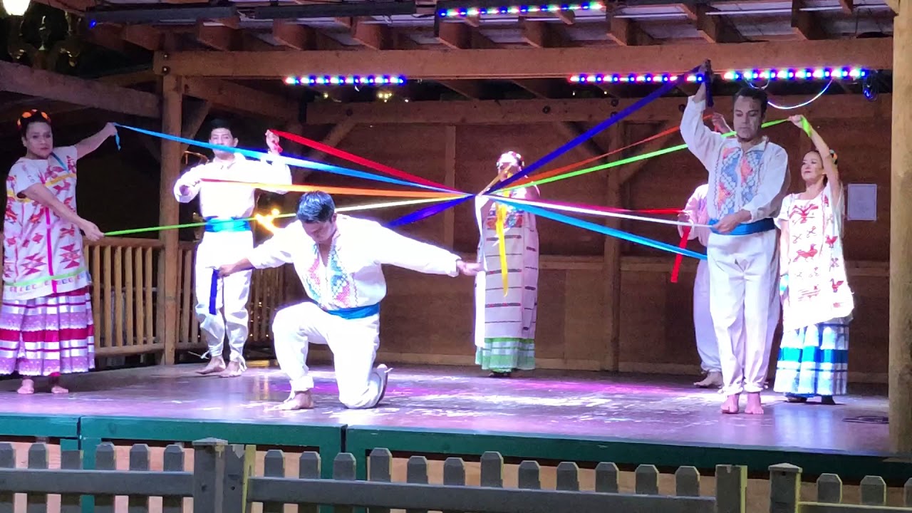 Danza de Xochipitzahuatl - San Luis Potosí (La Huasteca)