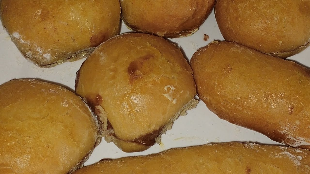 Secrets in CHOCOLATE BUNS MAKING|| cream chocolate 