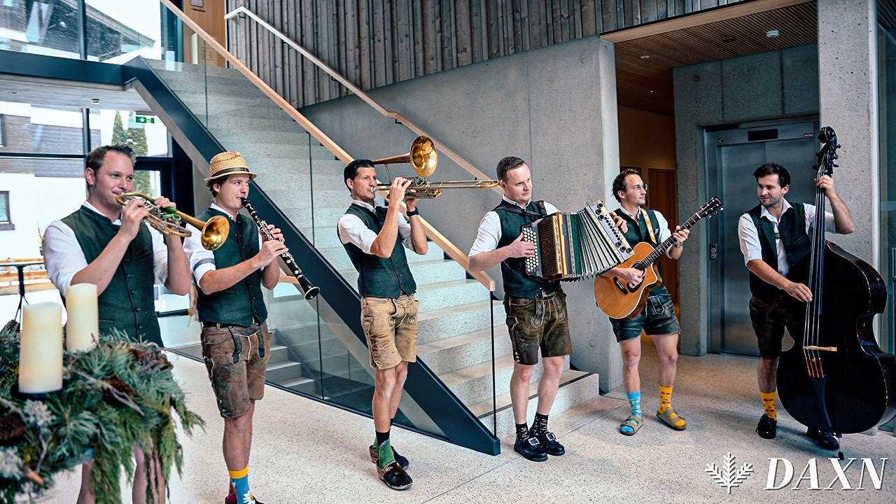 Goaßberg Polka - Die Sumpfpitzinga - Tanzlmusi - DAXN