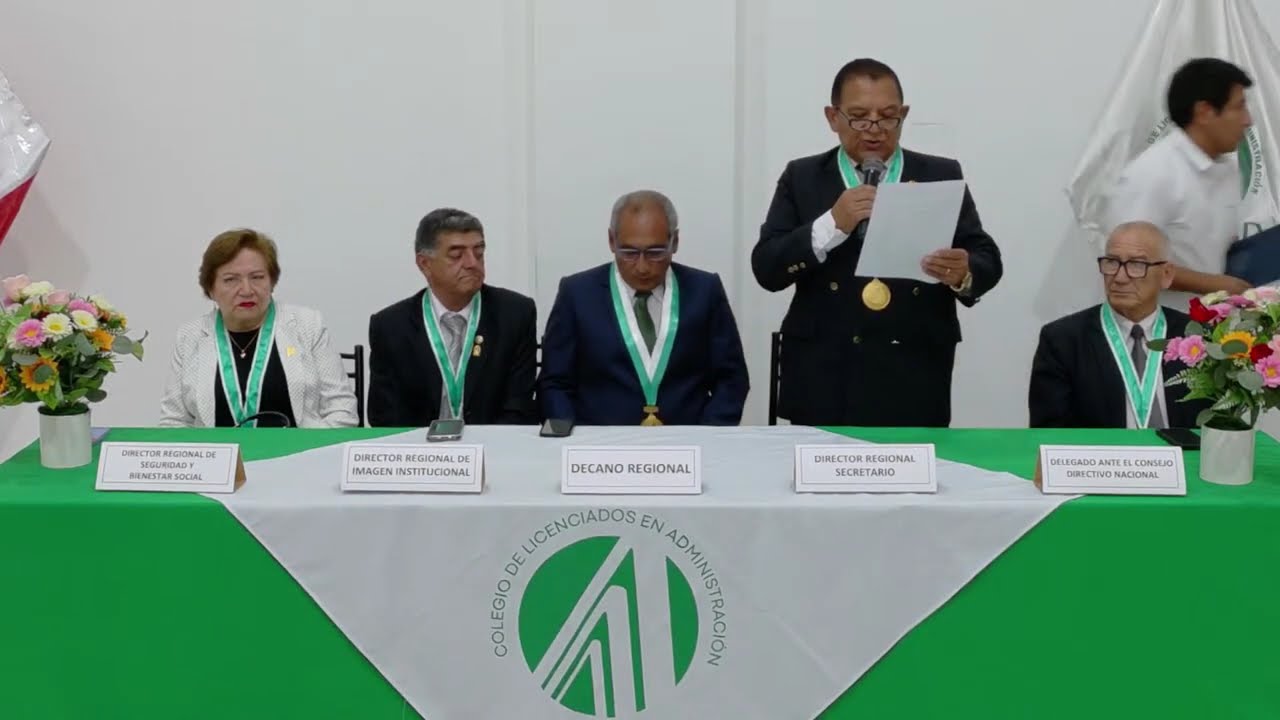 Ceremonia de Graduación de Auditores Administrativos y Reconocimiento a Directivos y Personal