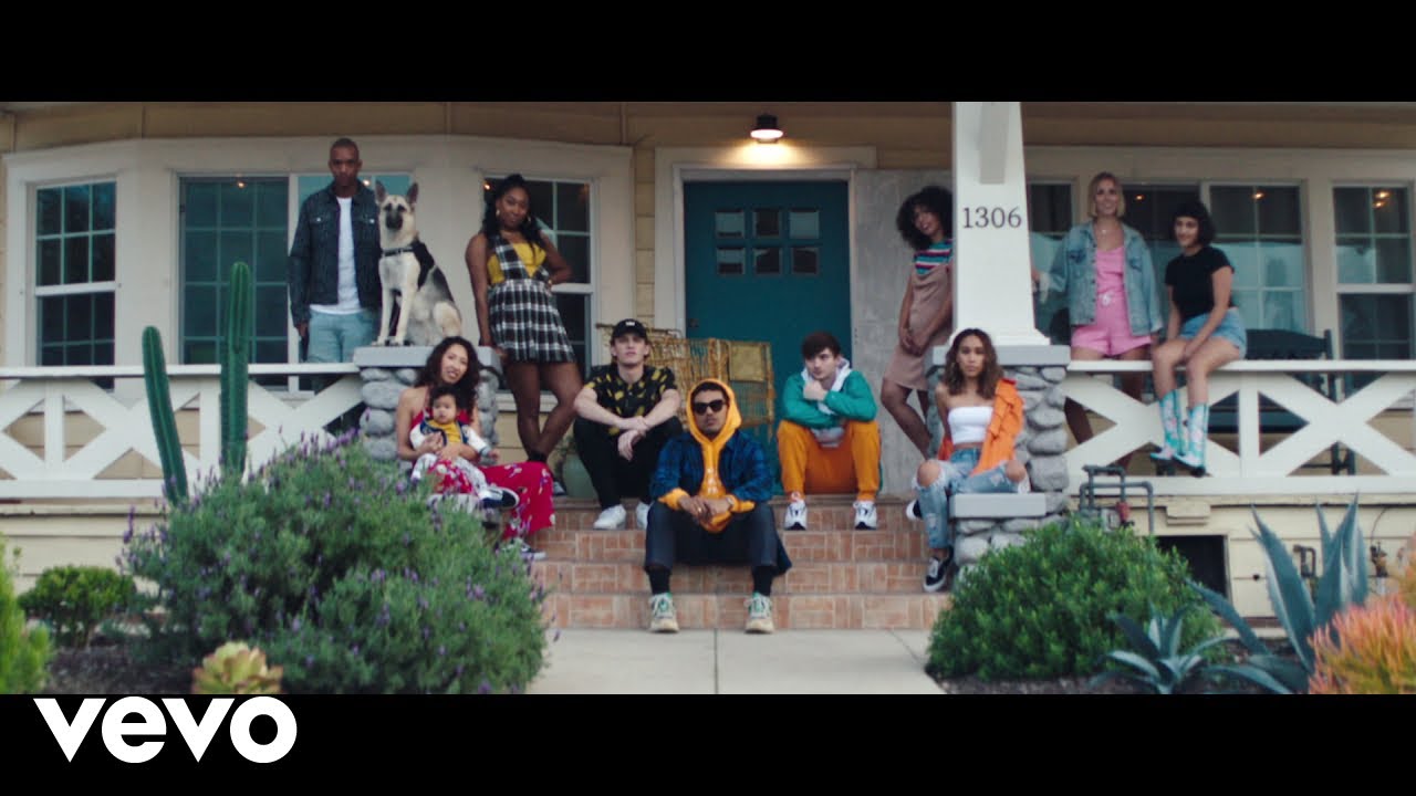 Louis The Child - Shake Something ft. Joey Purp