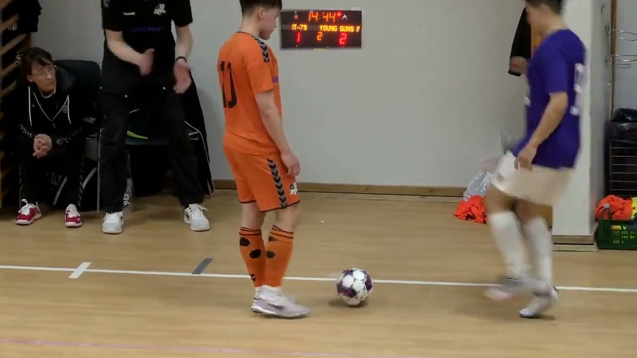 Futsal GM 2024 angutit: Semifinale ll IT-79 vs. Young Guns Futsal (2:2) KNR 19.04.2024
