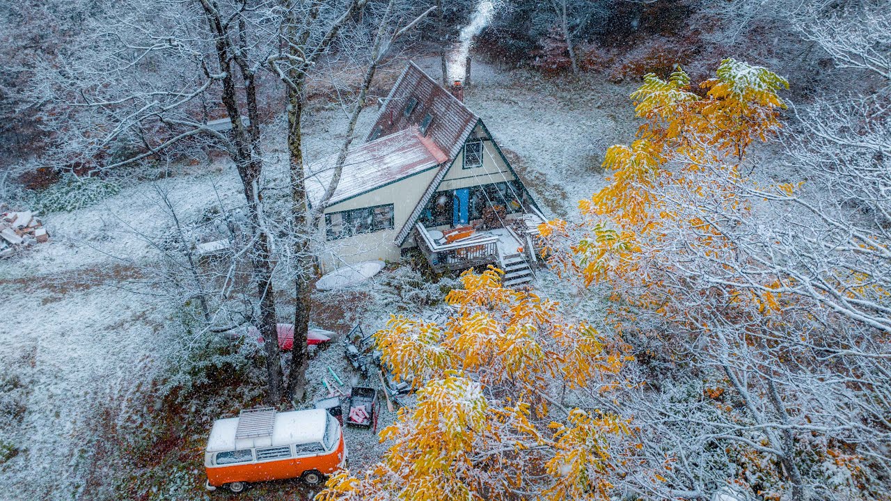 Winter is Here ❄️ Holiday Life in the Rural Hills + Preparing for the Cold