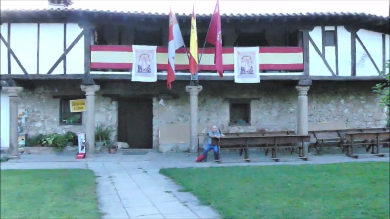 Santuario de la Virgen de Chilla de Candeleda (Ávila). Construido S.XVIII en un lugar privilegiado.