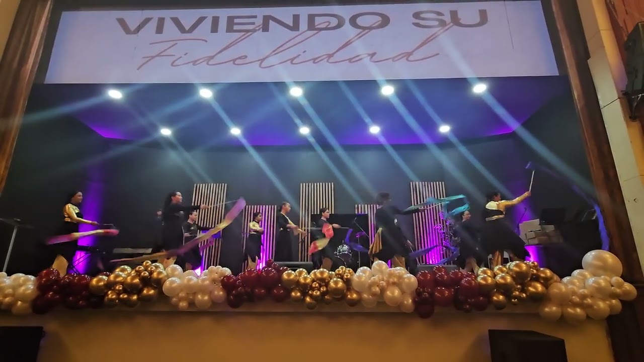 Plenitud y expansion. Danza 
