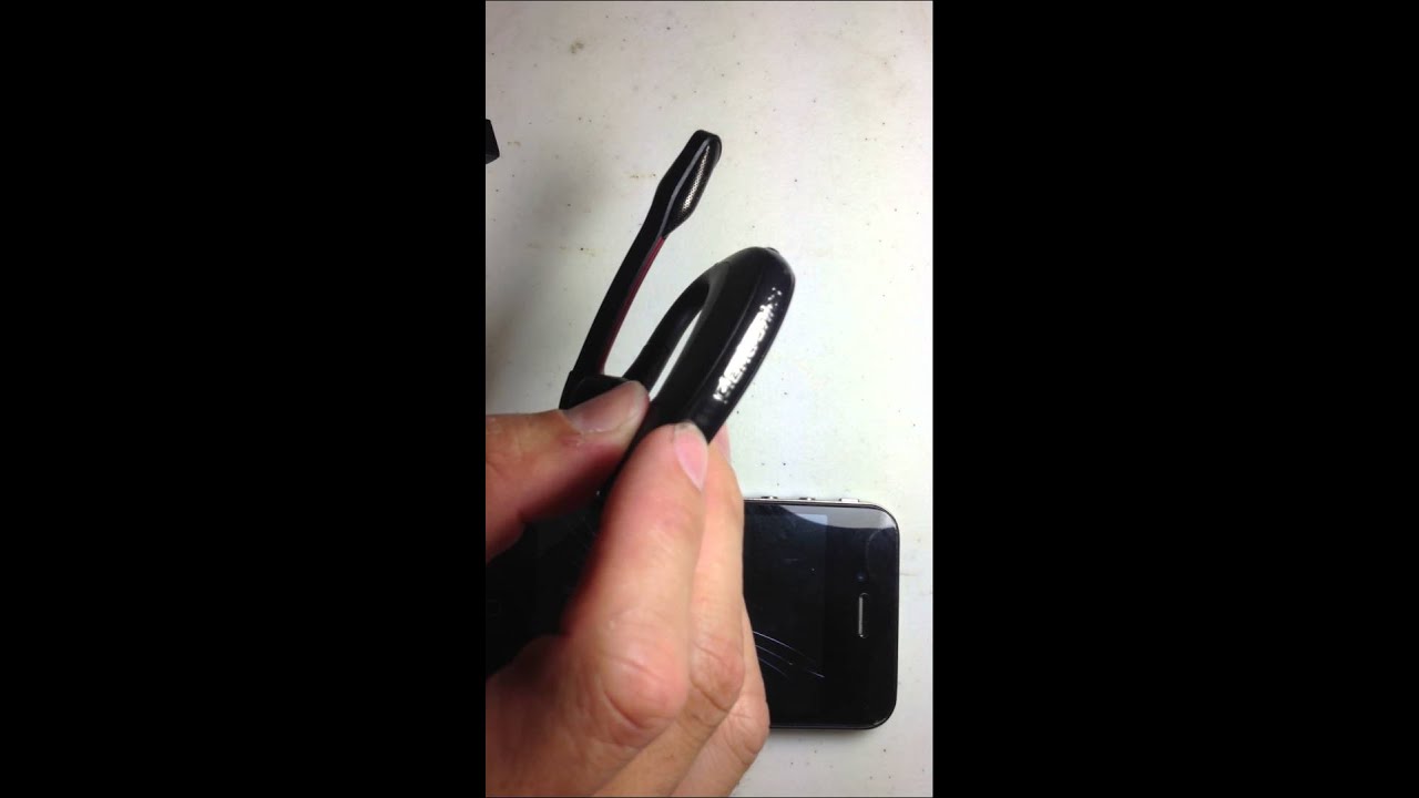 How to pair PLT Voyager Pro HD with a cell phone
