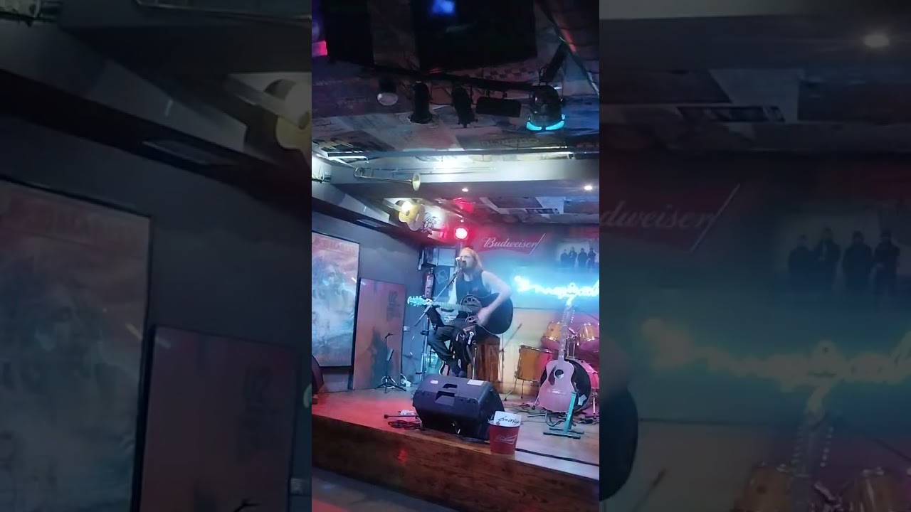 ROBIN KNIGHT. Live at the Mariscal .American Pie( Don Mc.Clean cover)2024