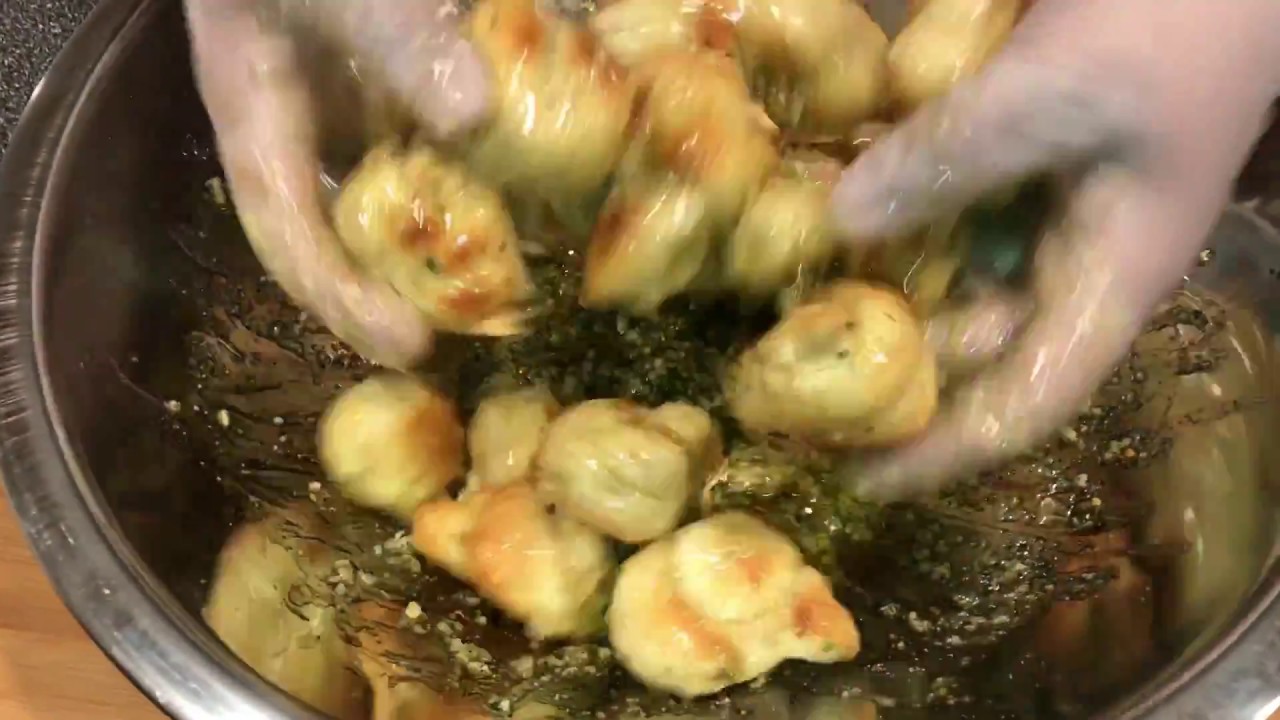 How To Make Garlic Knots !!!