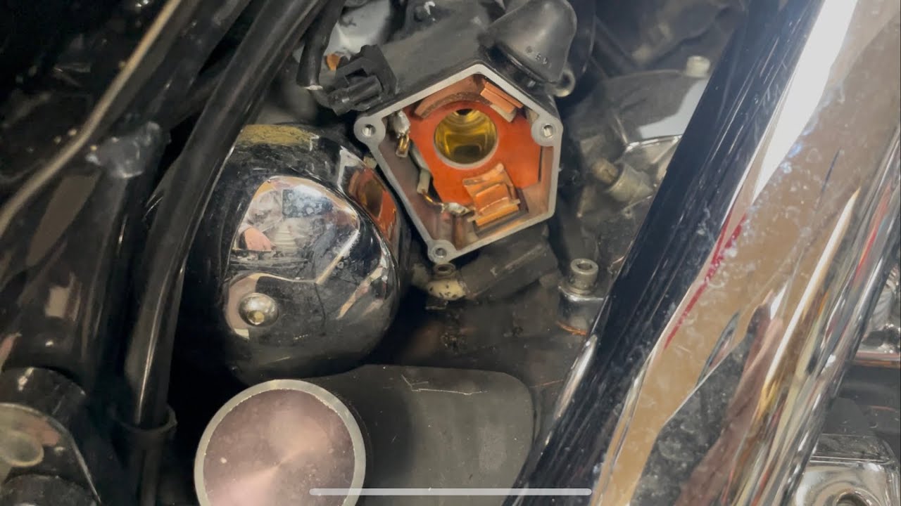 1993 FLHTC starter solenoid and some maintenance. 