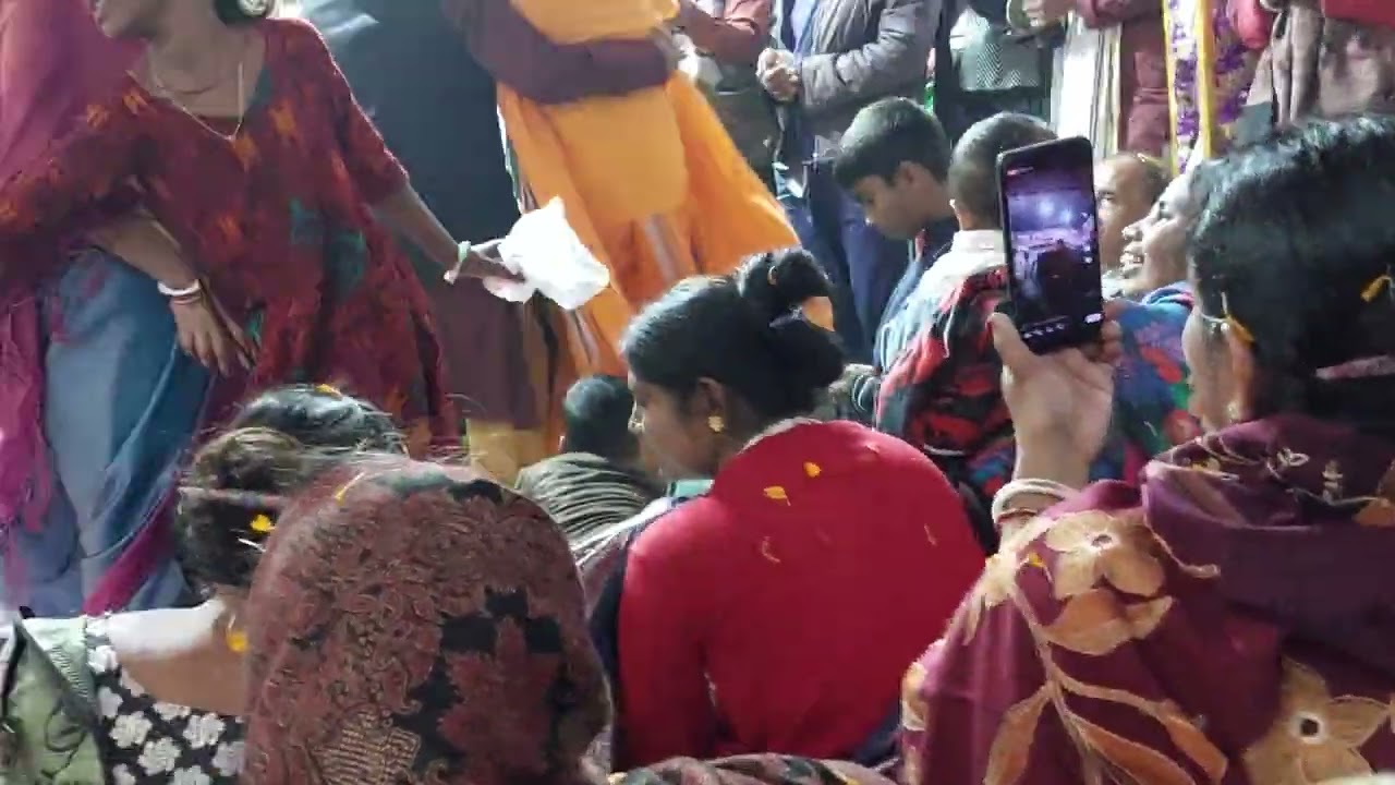সেনগ্রাম কালিতলা বাজারস্থ কেন্দ্রীয় কালী মন্দিরে নামযজ্ঞ শেষে ভোগের কীর্তন। 🙏🕉🙏🕉🙏🕉🙏🕉🙏🕉🙏🕉🙏🕉🙏🕉🙏🕉🙏🕉🙏🕉🙏