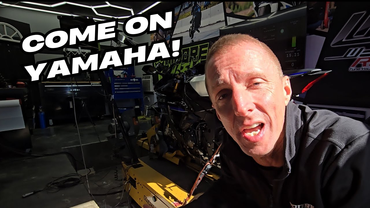 Этот Yamaha R1M 2025 года выпуска имел мощность всего 166 лошадиных сил!