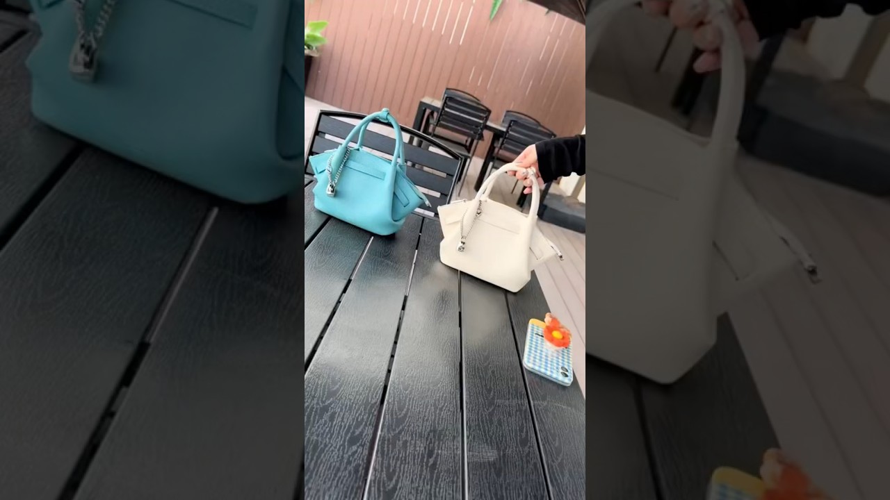 Our handbag factory could OEM and ODM any kinds of your design! 