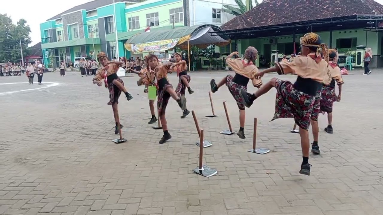 PESTA SIAGA-PA-SDN 4 NGAWEN-GUGUR GUNUNG