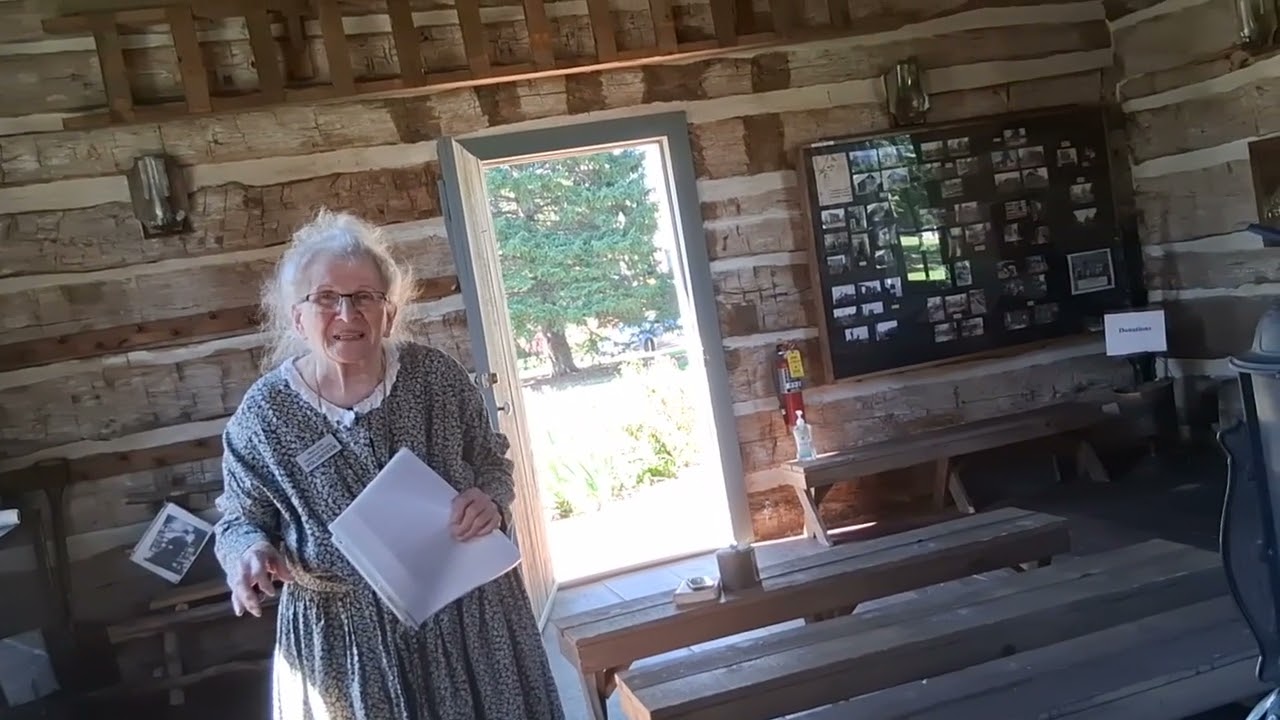 Honey Creek Log Schoolhouse replica (West Allis, WI)