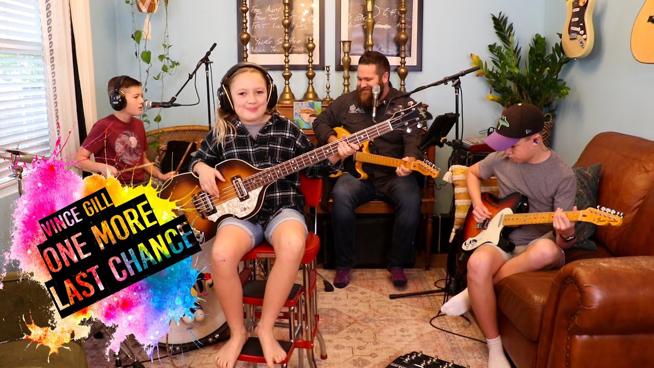 Colt Clark and the Quarantine Kids play 