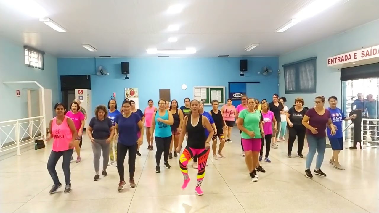 Fica Amor - Alemão do Forró - Zumba 2023- Família Aapia Americana ❤️