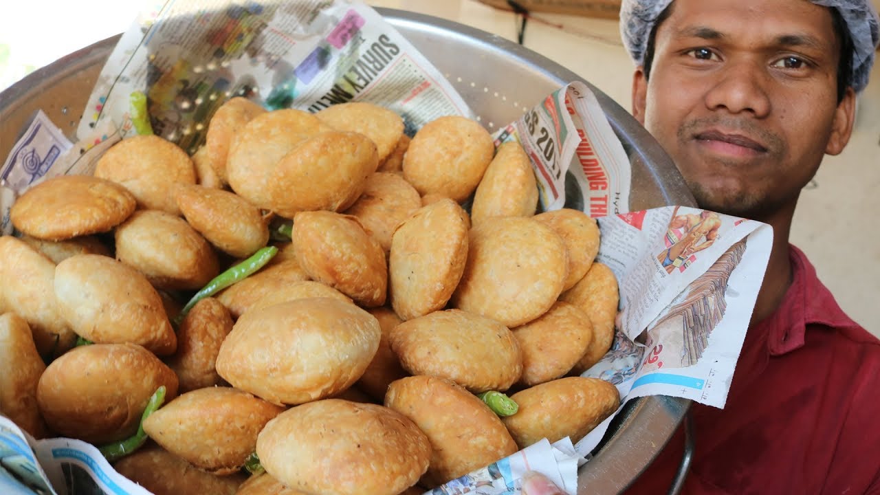 Moong Dal Kachori recipe II Crispy Moong Dal Kachori recipe IIStreet Kitchen