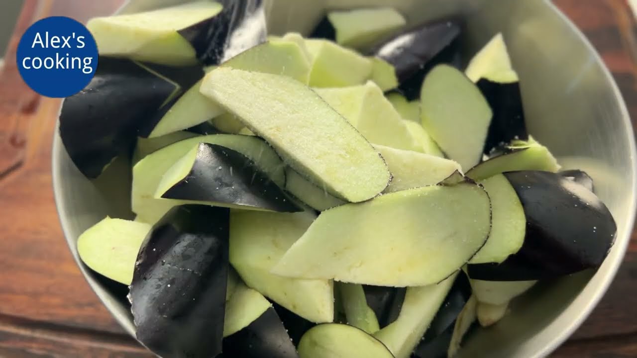 This Fish Fragrant Eggplant Is SO Good (No Fish, All Flavor!)