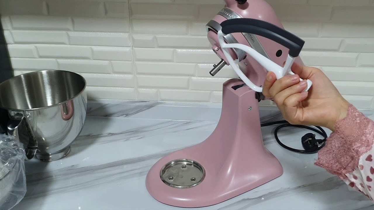 Unboxing Kitchenaid Matte Dried Rose Artisan 4.8L Tilt-Head Stand Mixer 5KSM175DR