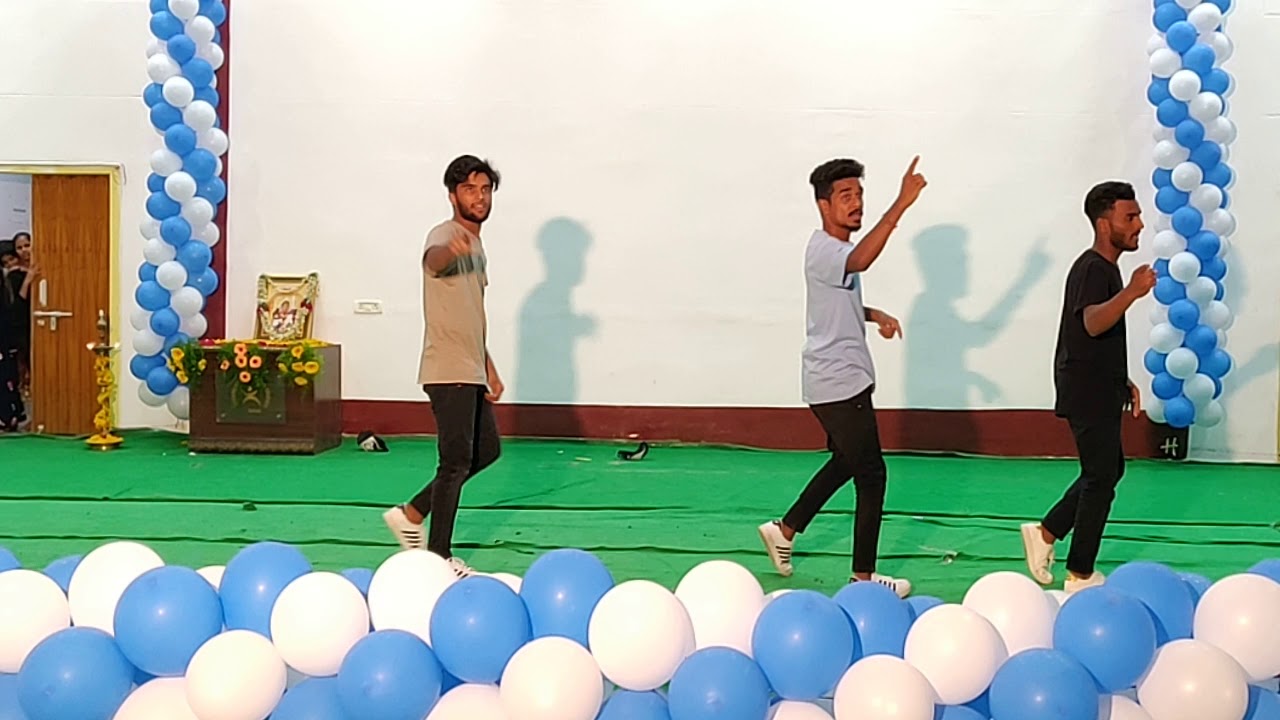 Dance on Uppenantha ee premaki | |Yedhalo oka mounam| | Panja | ASHRITH SUNNY | RGUKT BASAR |