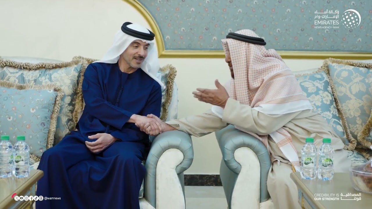 سمو الشيخ هزاع بن زايد يزور سعادة خلفان سلطان حضيرم الكتبي في مدينة العين