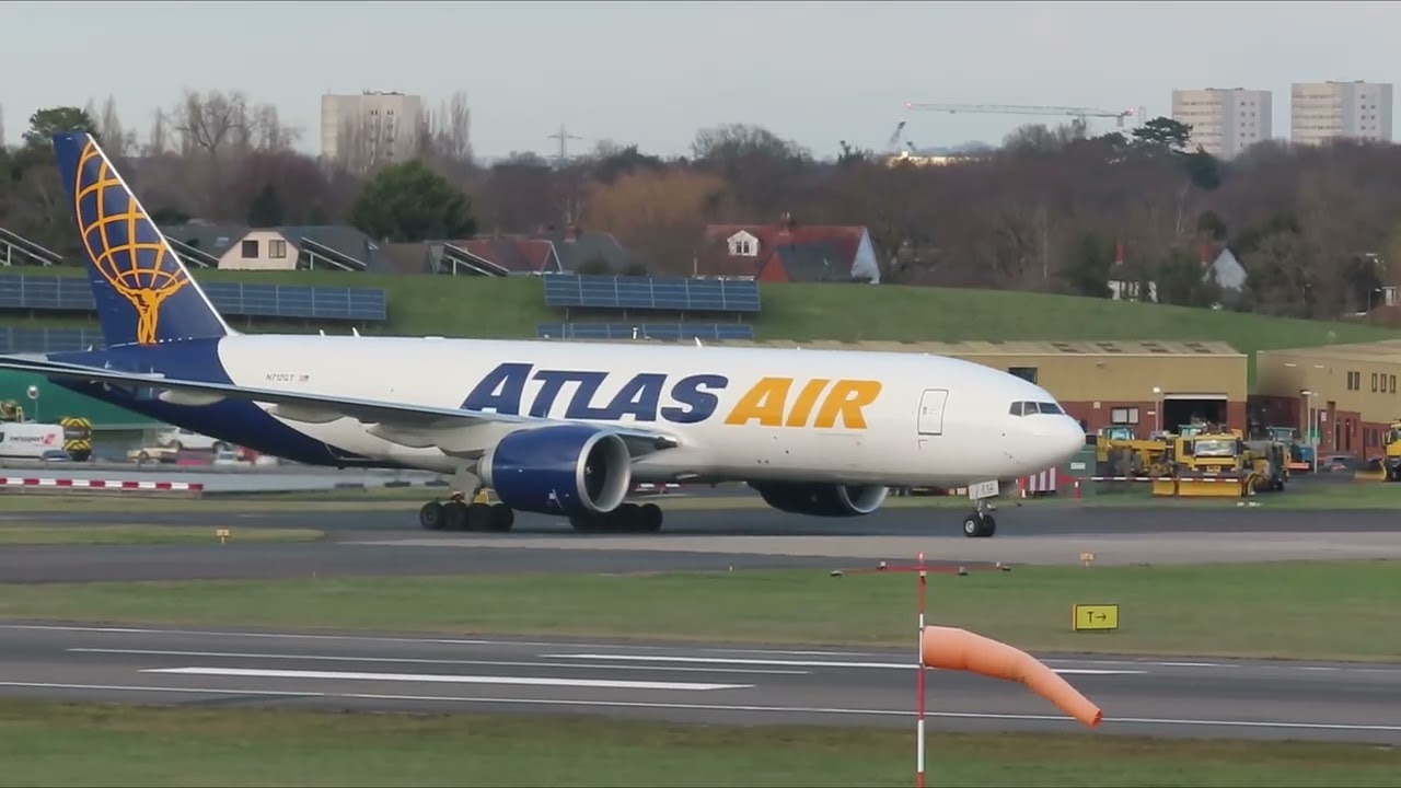 ATLAS AIR BOEING 777F N712GT ARRIVING AT BIRMINGHAM AIRPORT 07/01/26