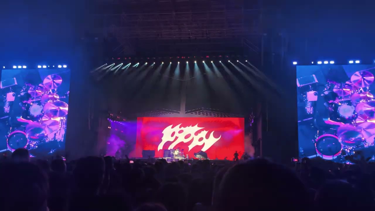 Poppy - Concrete (Lima, Perú - 2025)