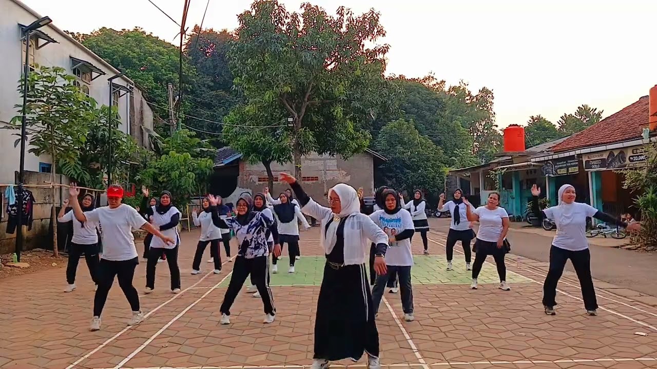 Senam kereasi tung kripik