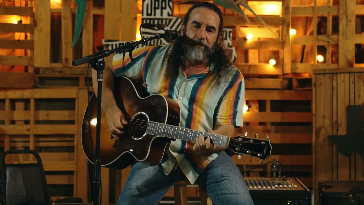Jimmy Barcus Acoustic cover of Freebird - Lynyrd Skynyrd