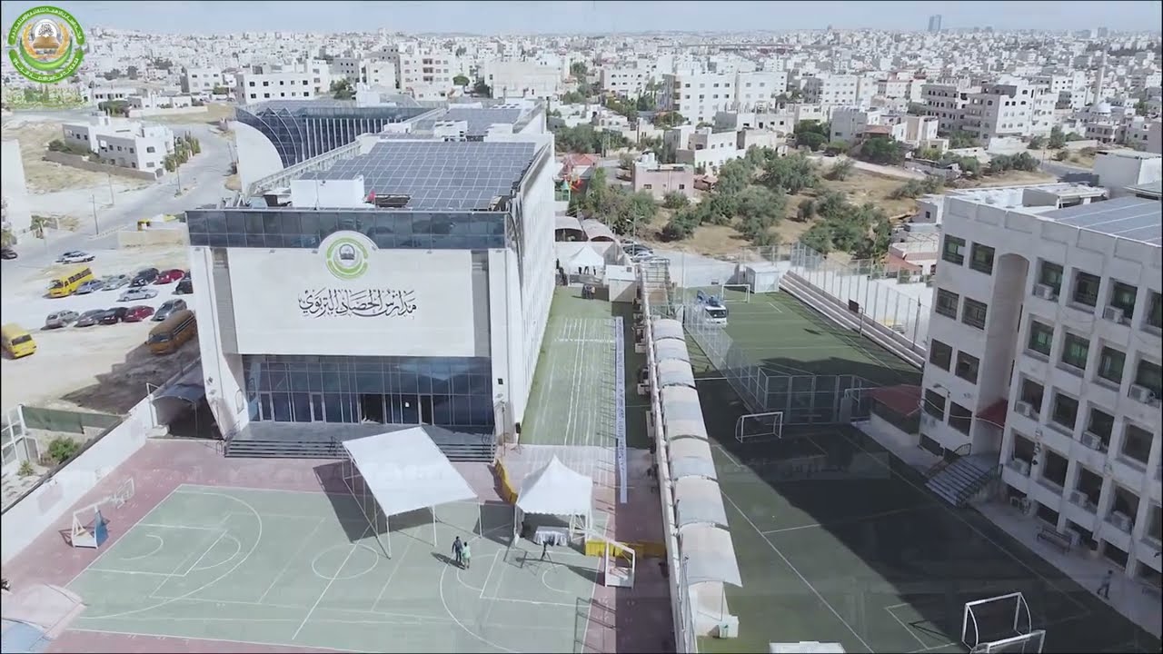 مدارس الحصاد التربوي تدخل موسوعة غينيس العالمية للأرقام القياسية كأطول قلم بشري